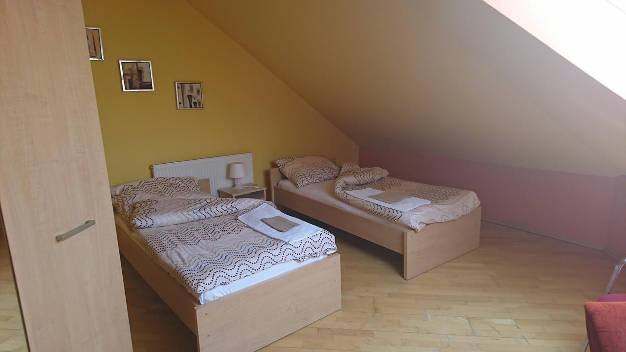 Osrodek Sportu I Rekreacji Gora Kamiensk Hotel Ozga Ngoại thất bức ảnh